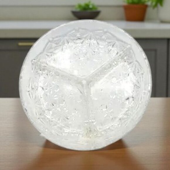 Vintage Daisy & Button Three Part Divided Relish Candy Nut Dish Glass - Picture 2 of 7